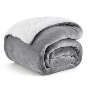 Dyne Bedst i Test: Sov Bedre Hver Nat Bedsure Sherpa Double-Sided Blankets, Cuddly Blankets, Extra-Thick and Warm Sofa Blanket, Couch Blanket Made of Sherpa, Super-Fluffy Fleece Blanket as a Sofa Throw or Living Room Blanket